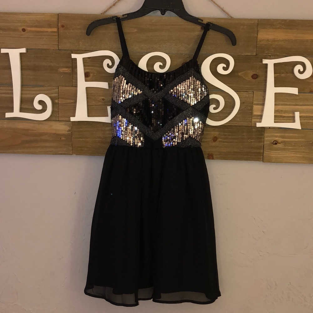 Short Junior Dress